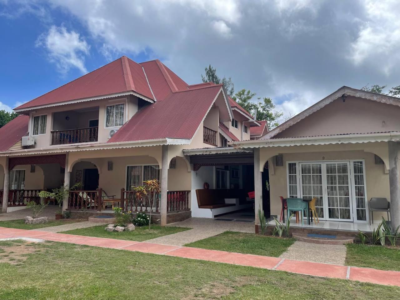 Villa Authentique La Digue Exterior photo